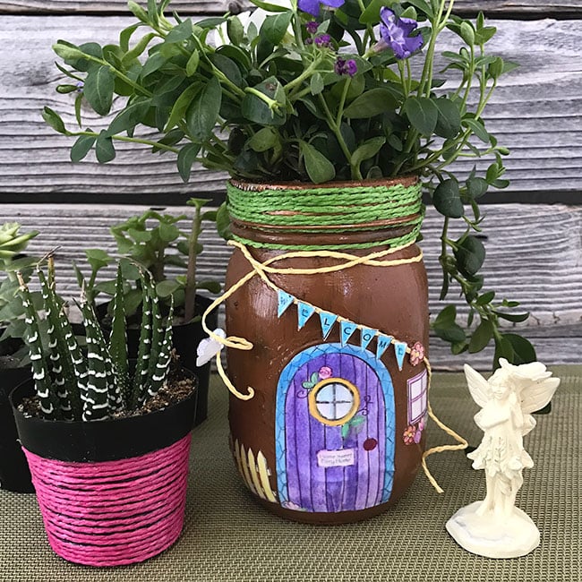 DIY Handmade Fairy Houses Made With Mason Jars