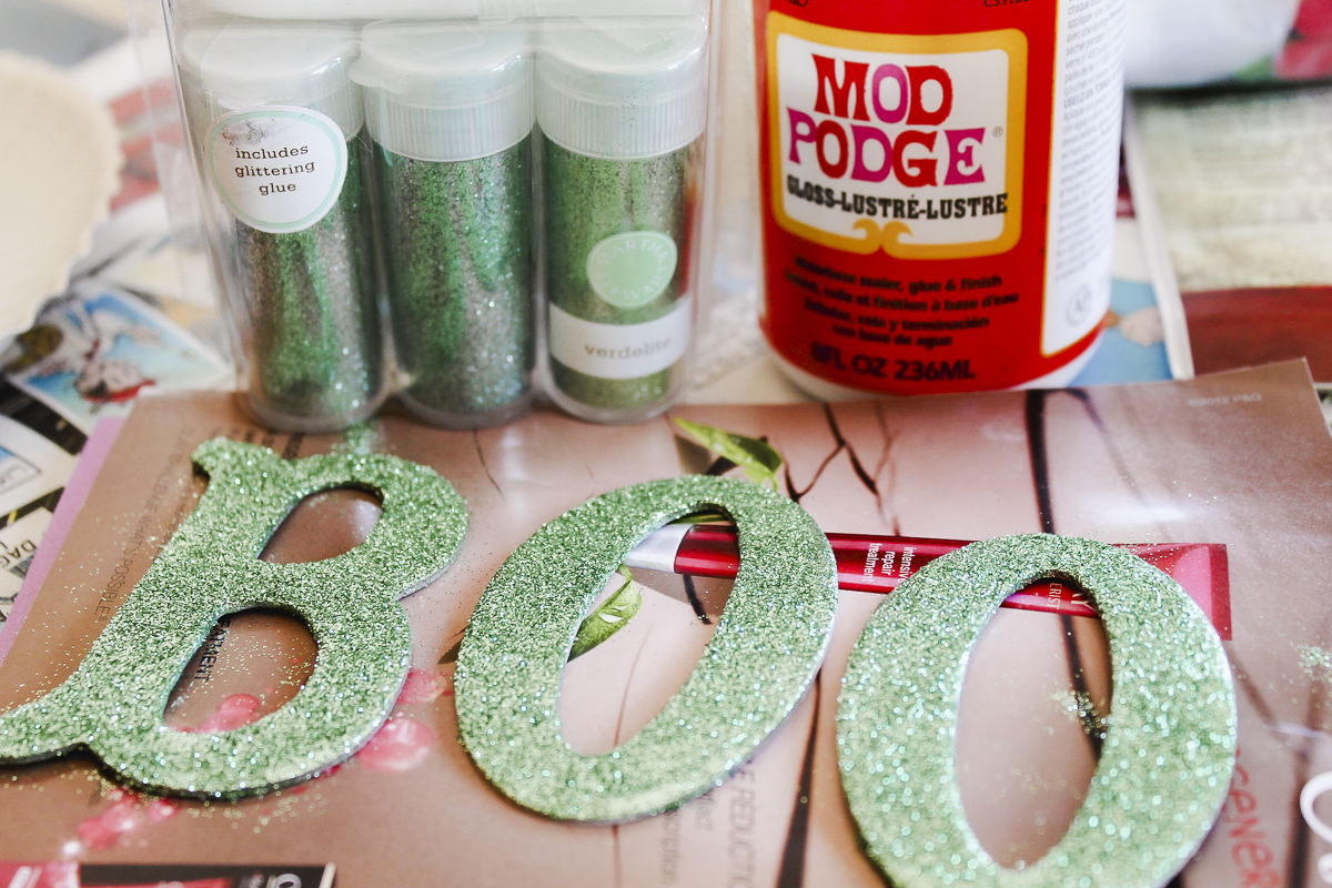 adding glitter to chipboard letters