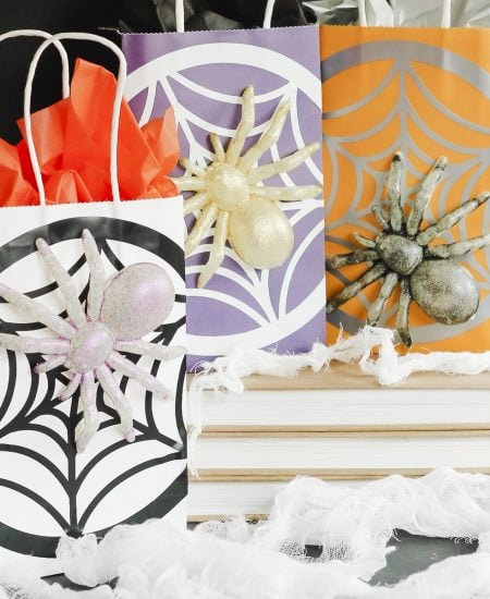 halloween gift bags with glitter spiders