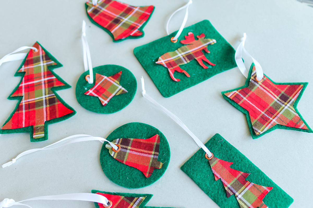 DIY Paper Ornament You Can Make - Angie Holden The Country Chic