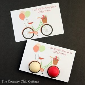 Make this EOS lip balm Valentine's Day card for your sweetheart in just minutes! The card is a free printable so get yours today!