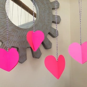 Quick and easy Valentine's Day craft ideas!