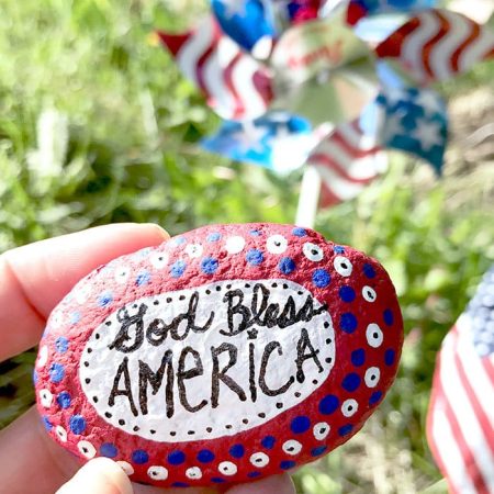 Quick Craft – Patriotic Painted Rocks by 100 Directions