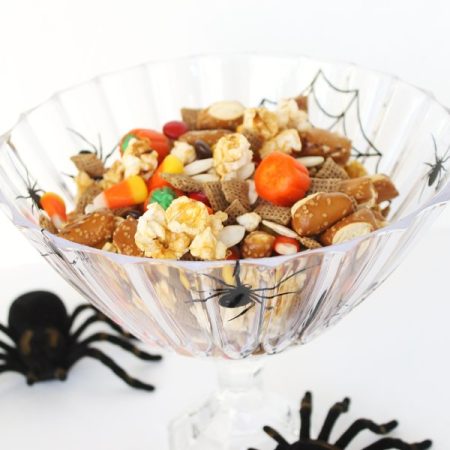 Spider Serving Bowl by Lauras Crafty Life