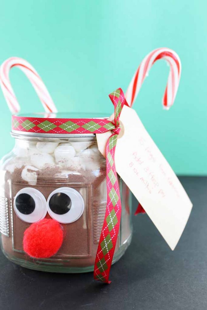 Hot Chocolate In A Jar Gift Idea - Angie Holden The Country Chic Cottage