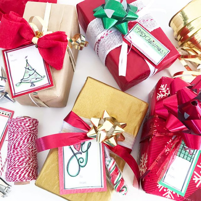 Easy Gift Wrapping Tips and Free Printable Gift Tags - Angie Holden The ...