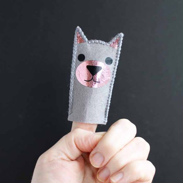 Cat Puppet: Finger Puppets with Your Cricut - Angie Holden The Country ...