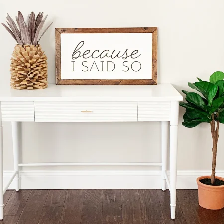 Easy DIY Wooden Farmhouse Sign with your Cricut by Pineapple Paper Co