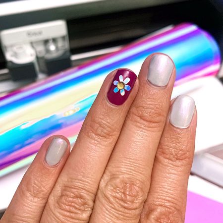 DIY Easy Flower Nail Art by 100 Directions