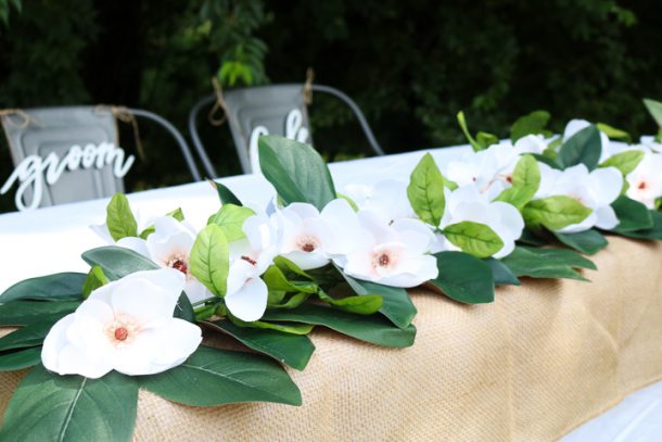 DIY Magnolia Garland (+ Wedding Table Ideas) - Angie Holden The Country ...