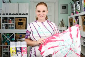 Easy Tie Dye with Testors Fabric Spray Paint - Angie Holden The Country ...