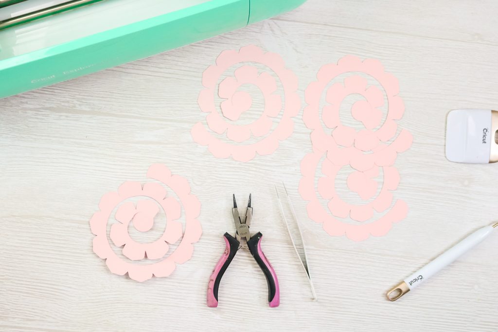 Paper Flower Shadowbox with a Cricut Machine - Angie Holden The Country ...