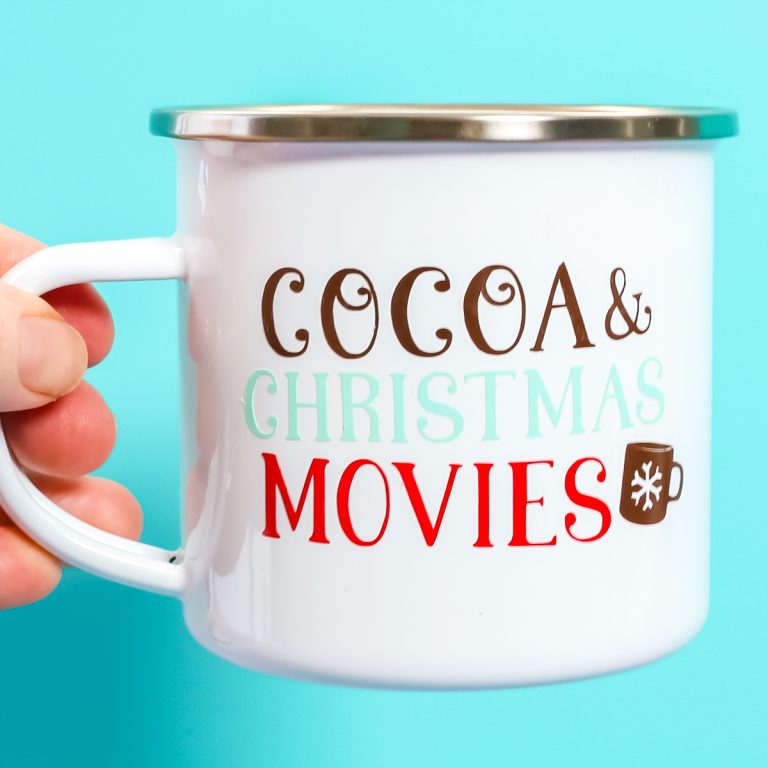 DIY Christmas Mugs with a Cricut Machine - Angie Holden The Country ...