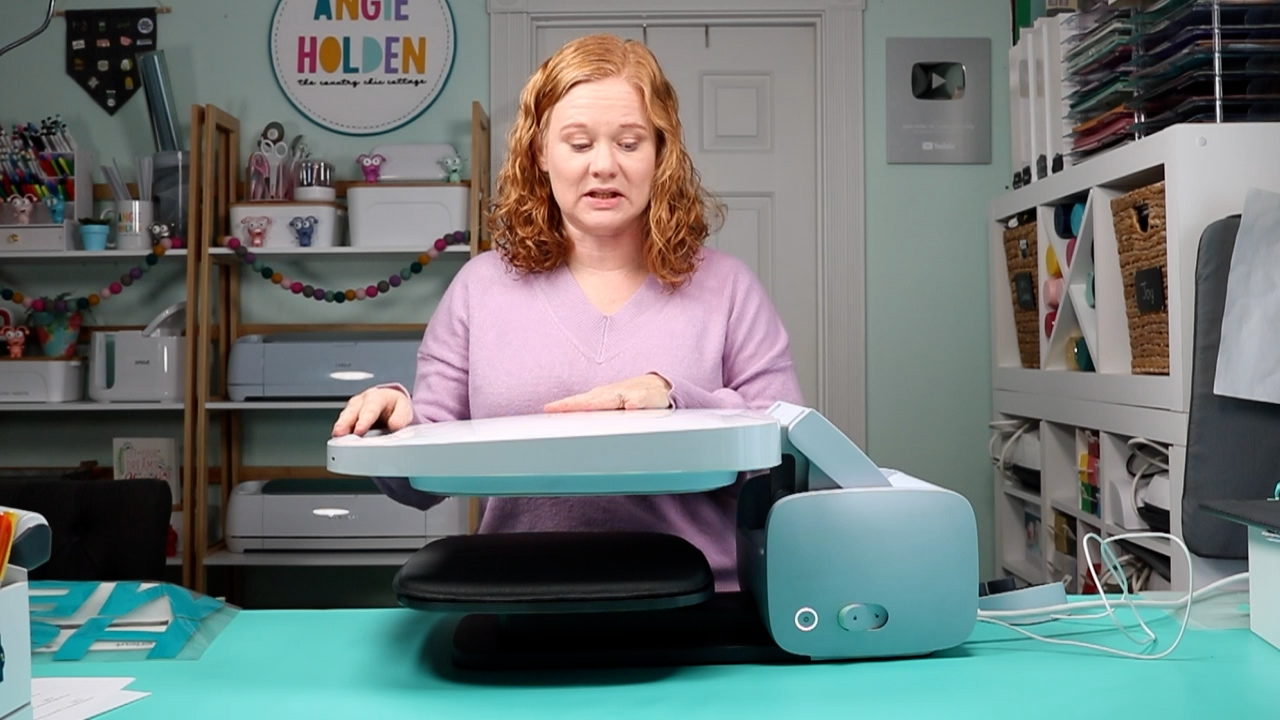 Cricut AutoPress Review: Is it right for you? - Angie Holden The Country  Chic Cottage