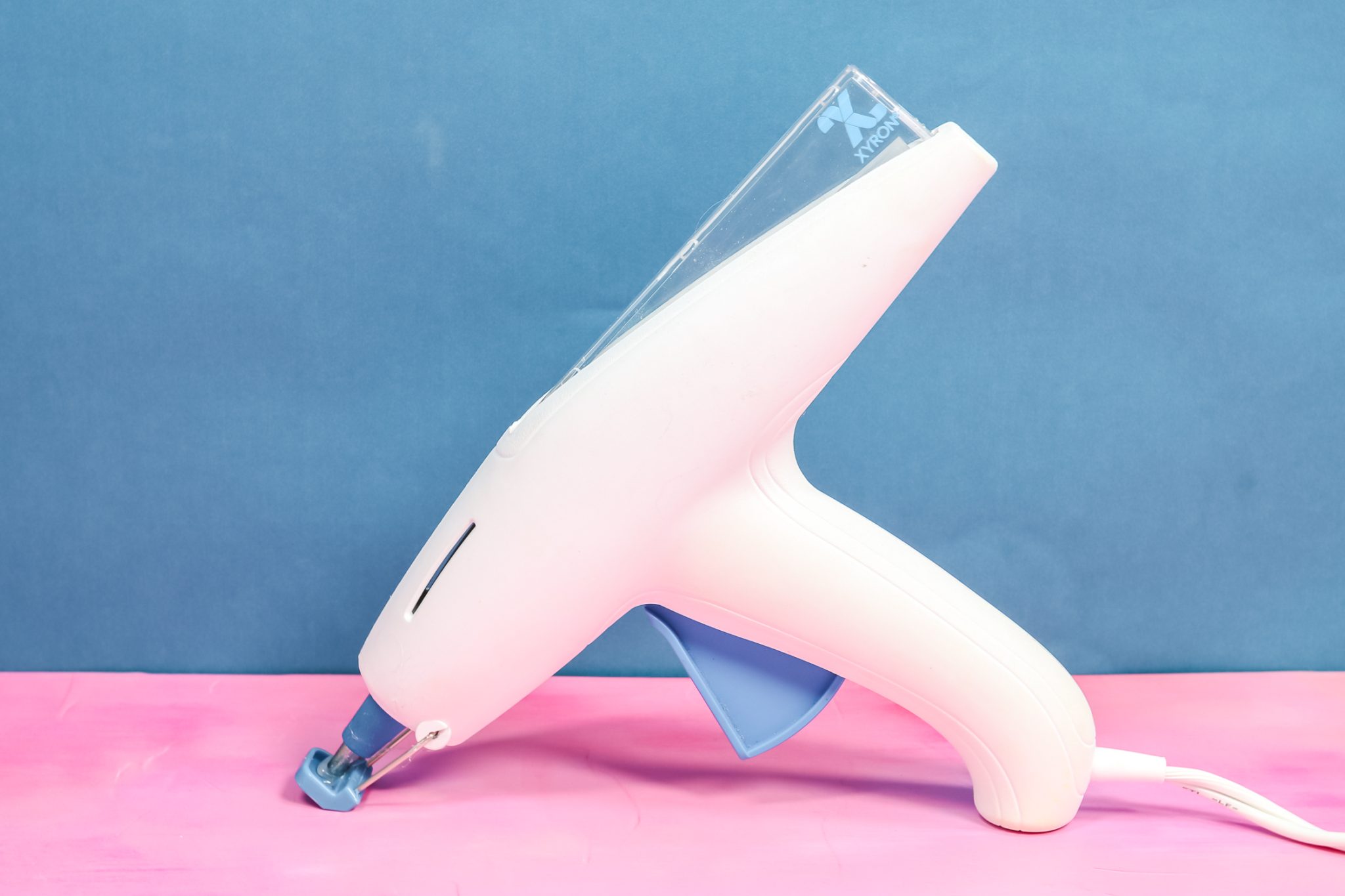 THE BEST AND WORST GLUE GUNS — The Sorry Girls