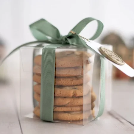 How To Make A Cookie Box For Wedding Favors by The Kingston Home