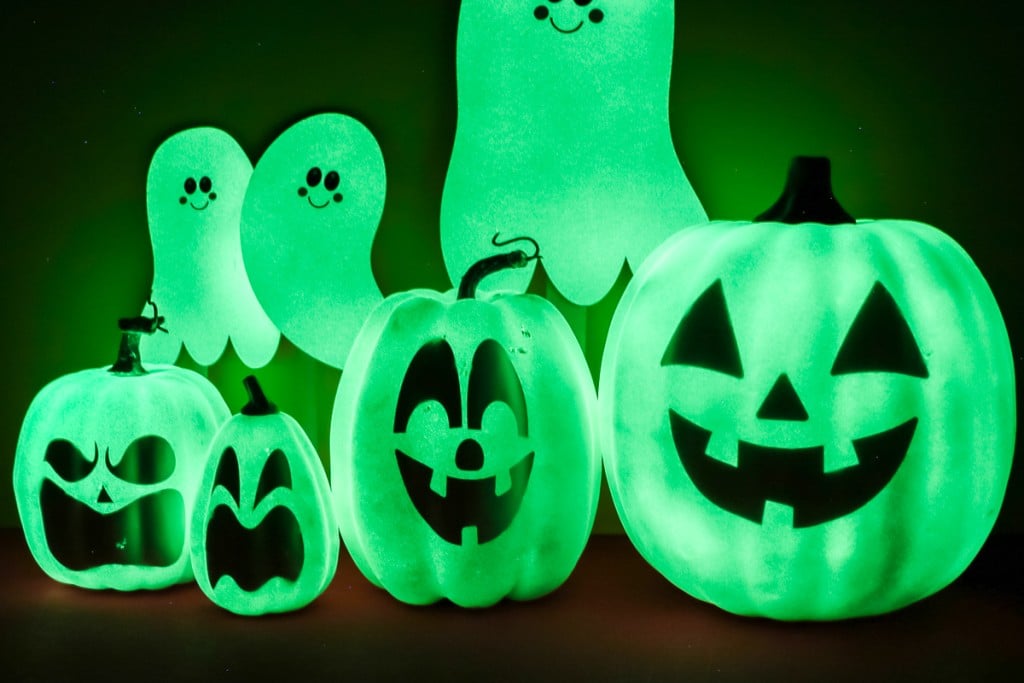 How to Use Glow in the Dark Paint to Make Halloween Projects - Angie ...