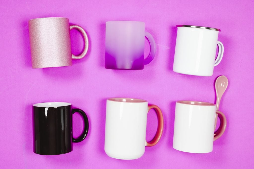 Sublimation mug blanks without designs.