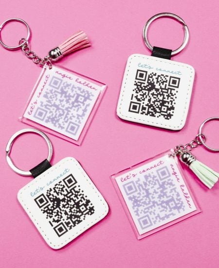 how to add a qr code to a keychain-1